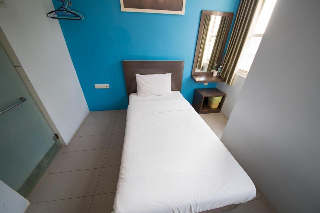 Golden Pearl Hotel Near Universiti Tun Hussein Onn Malaysia Uthm Batu Pahat Zewnętrze zdjęcie