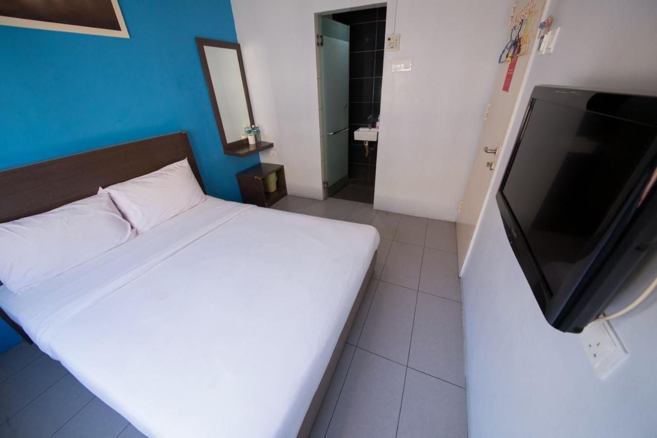 Golden Pearl Hotel Near Universiti Tun Hussein Onn Malaysia Uthm Batu Pahat Zewnętrze zdjęcie